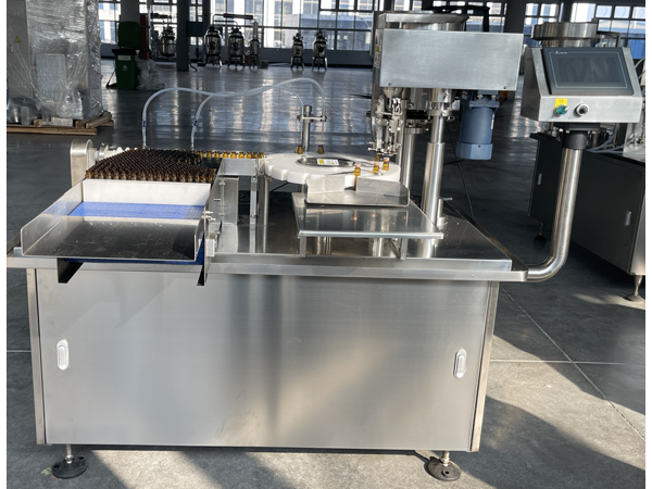 口服液灌封機(jī)